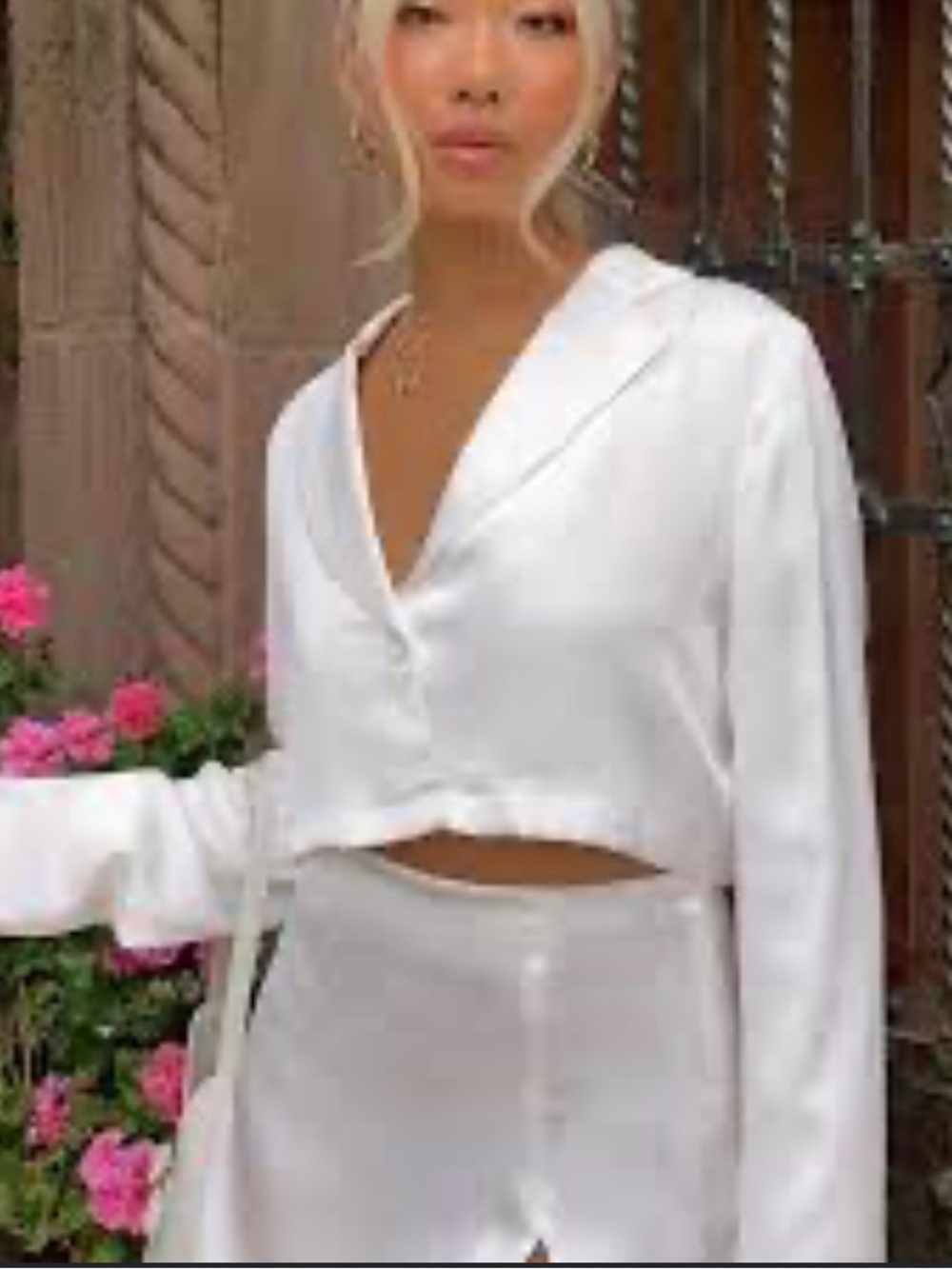 Princess Polly NWT White Satin Cropped Jacket Size 0